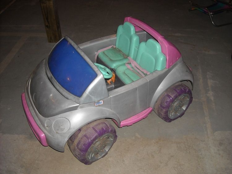 vw barbie beetle power wheels battery