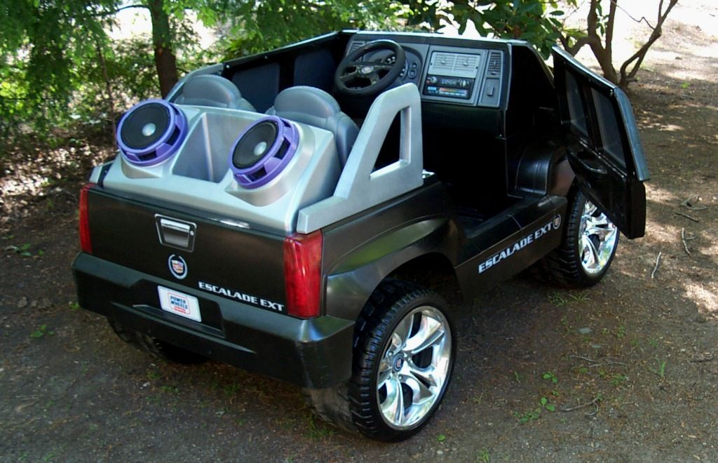 power wheels escalade