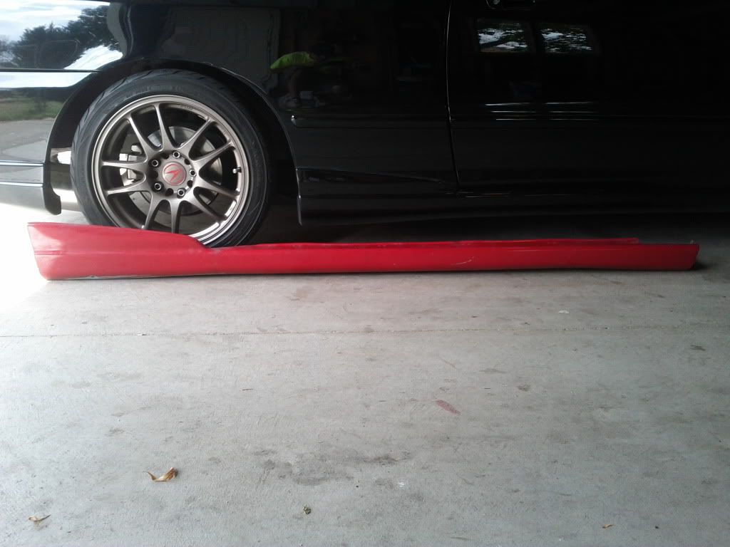 OEM optional side skirt (Right side) Team Integra Forums