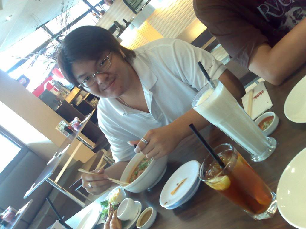 Photo Sharing and Video Hosting at Photobucket