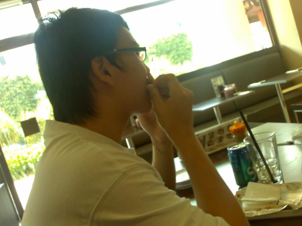 Photo Sharing and Video Hosting at Photobucket