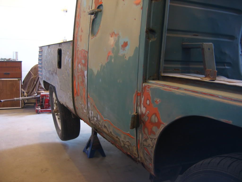 Image may have been reduced in size. Click image to view fullscreen.