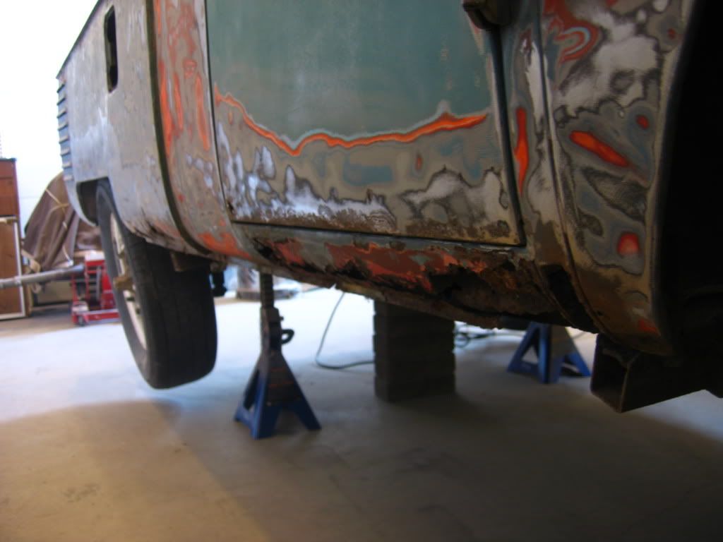 Image may have been reduced in size. Click image to view fullscreen.