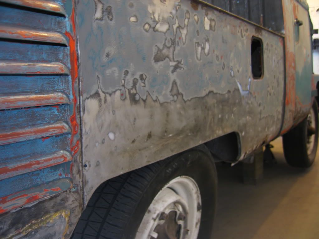 Image may have been reduced in size. Click image to view fullscreen.