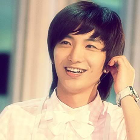 1_270352461l.jpg LeeTeuk image by RikuChanZ 1_270352461l.jpg LeeTeuk image by RikuChanZ