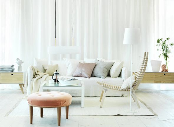  photo modern-white-floor-white-curtain-wall-sofa-pillow-lamp-peach-ottoman-karl-anderson.jpg