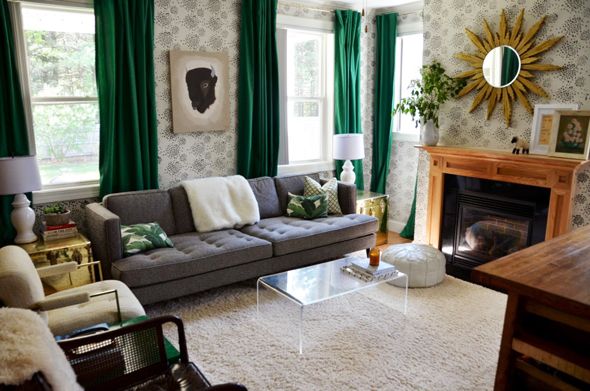 photo TVRoom.jpg