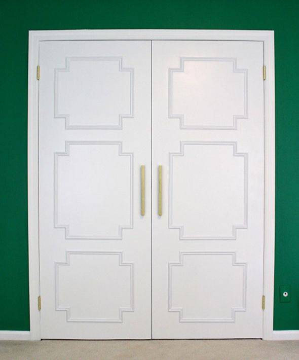 photo DIY Molding Closet Doors 600 wm whiter.jpg