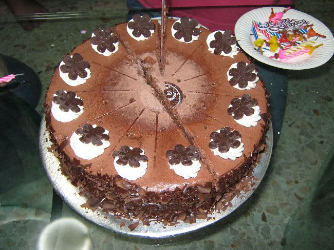 Tuffles Cake at Prima Deli.