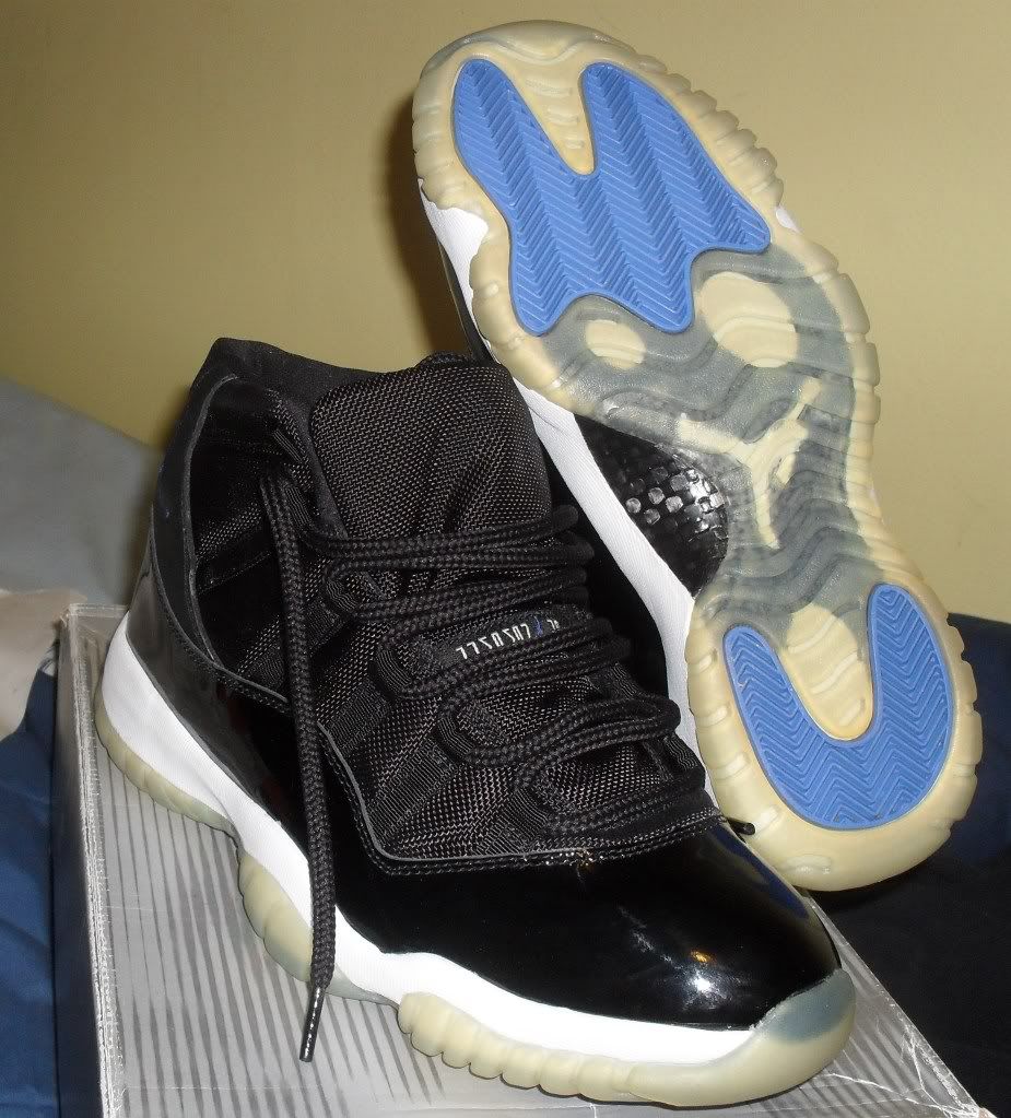 yellowing icy soles
