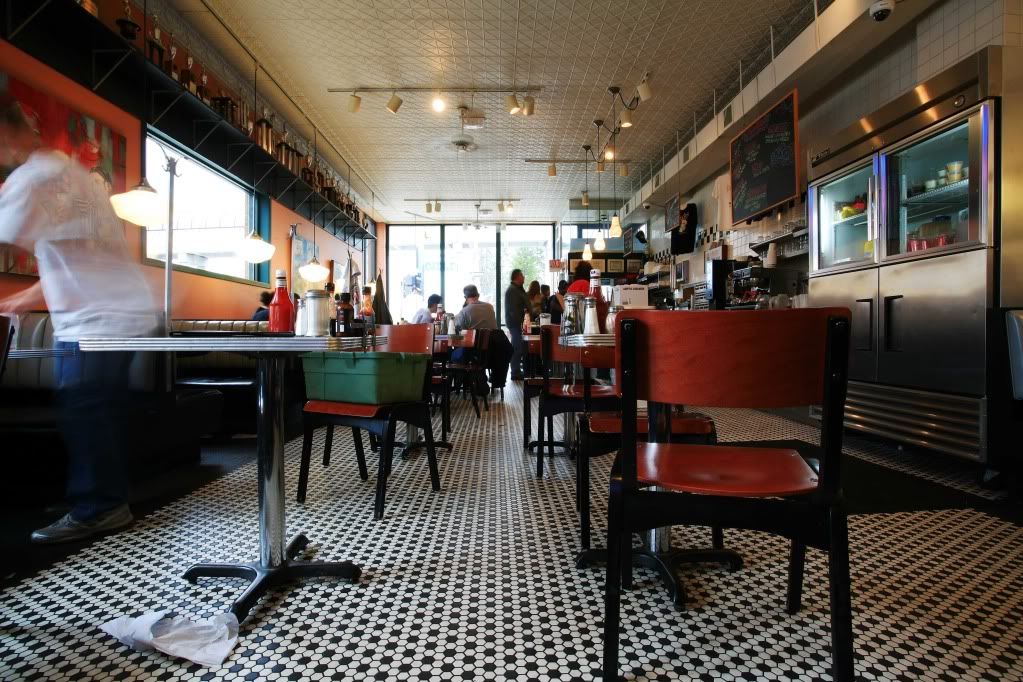 IMAGE: http://i224.photobucket.com/albums/dd288/GoldschlagerVW/Angelos1copy.jpg