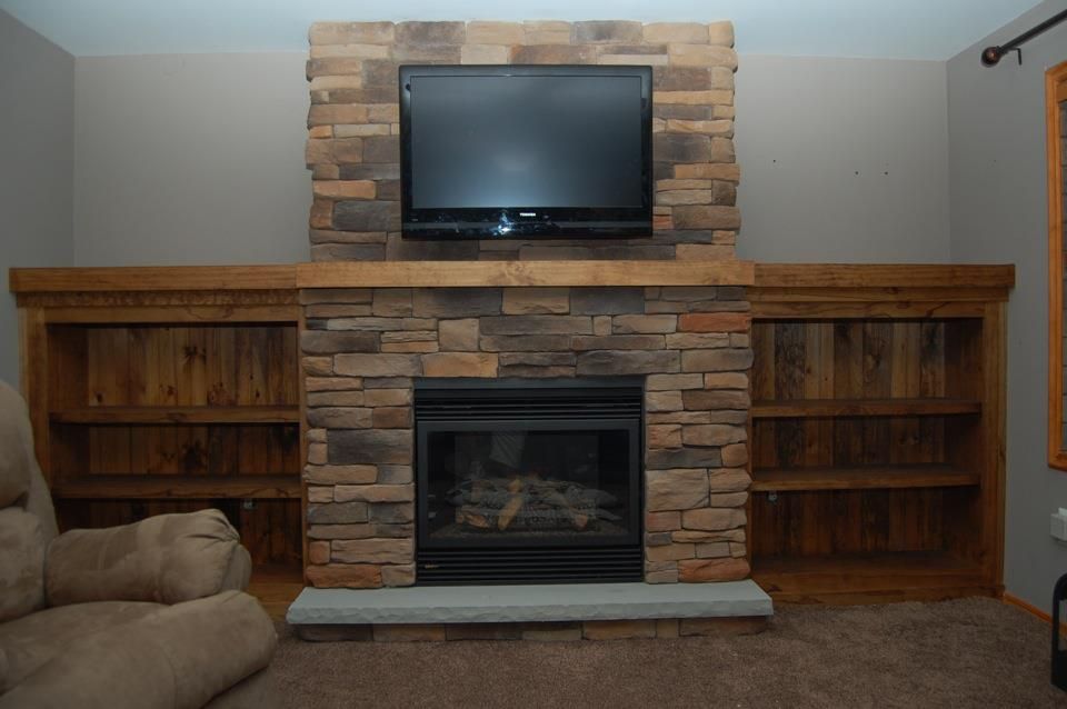 http://i224.photobucket.com/albums/dd75/jsears77/fireplace_zpsa2fe2b19.jpg