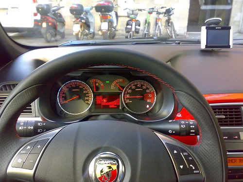abarth-dash.jpg
