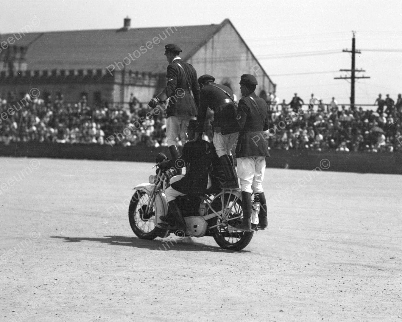  photo Motorcycle1937.jpg