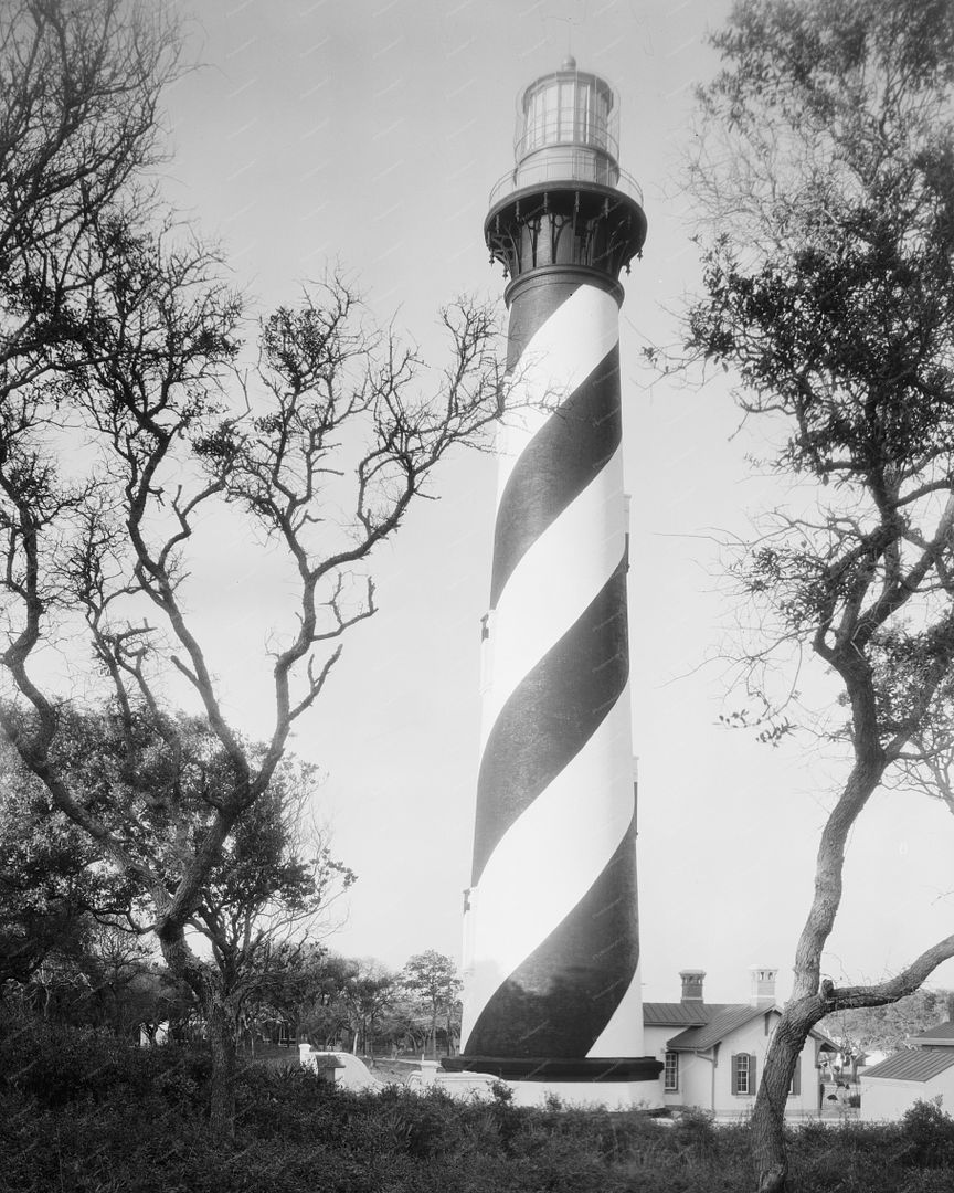  photo LighthouseFlorida 1937.jpg